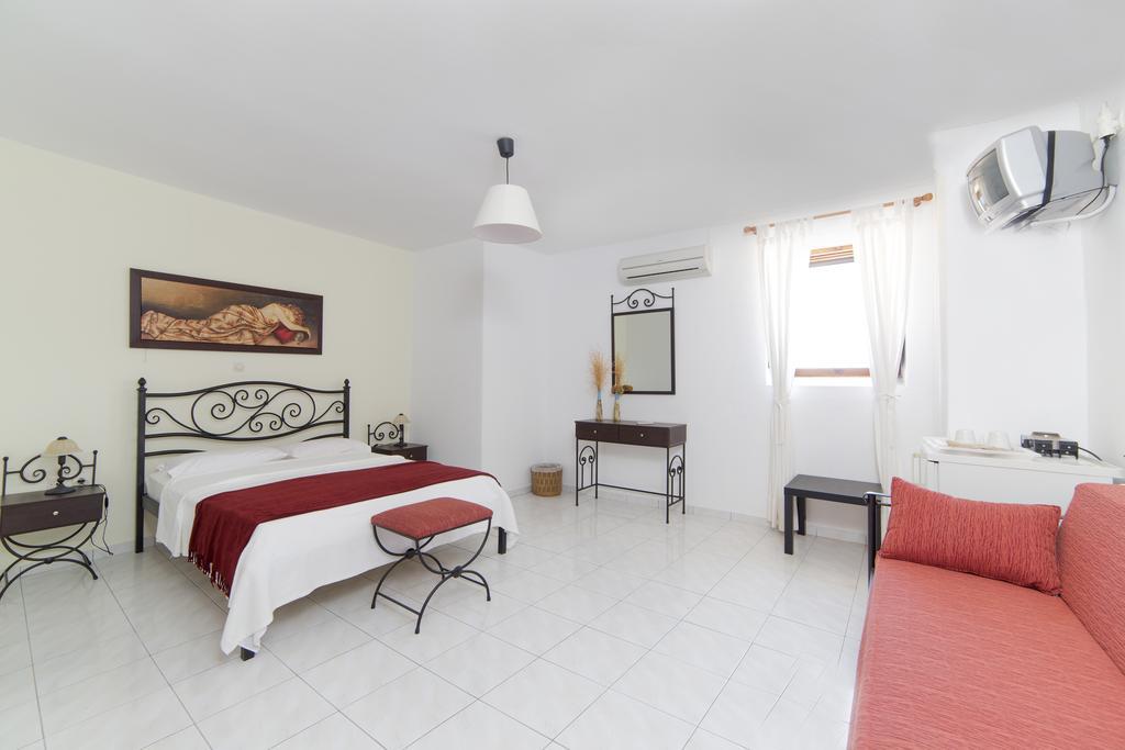 Agerino Apartment Moutsouna Room photo